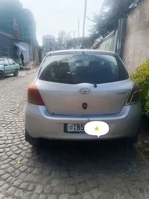 Toyota Yaris Compact