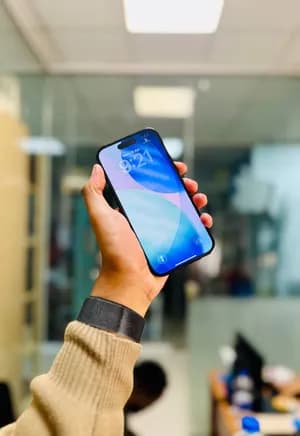 iPhone 15 128GB