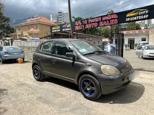 Toyota Vitz 2000 Automatic