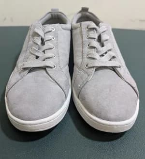 Skate shoes