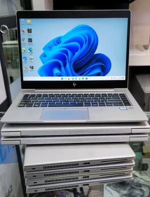 hp elitebook 840 G5 8GB 512GB