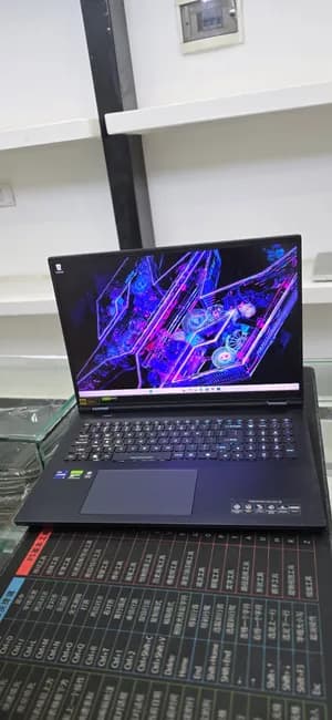 Acer Predator Helion PH16 Gaming Laptop