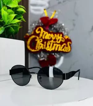 Sunglass