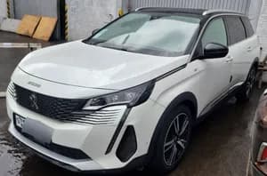 Peugeot 5008 2021 Automatic