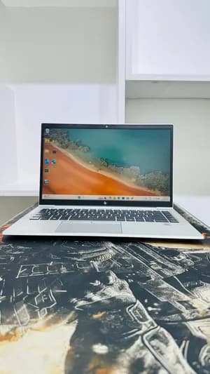 HP EliteBook 830 G8 Laptop