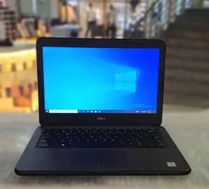 Dell Latitude 3300 Laptop