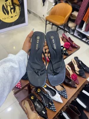 Kitten heel shoes
