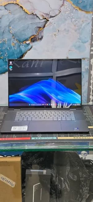 HP OmniBook X Ultra Flip 16 Laptop