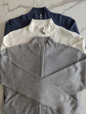 Zipped cardigan for women