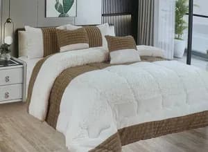 Seven Pcs Comforter Set
