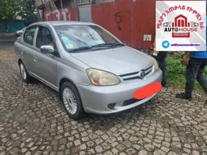 Toyota Platz