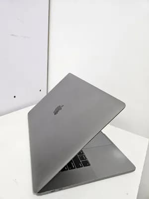 MacBook Pro 2019