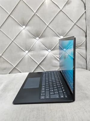 Microsoft Surface Laptop 4