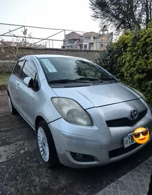 Toyota Compact Yaris 2010 Automatic
