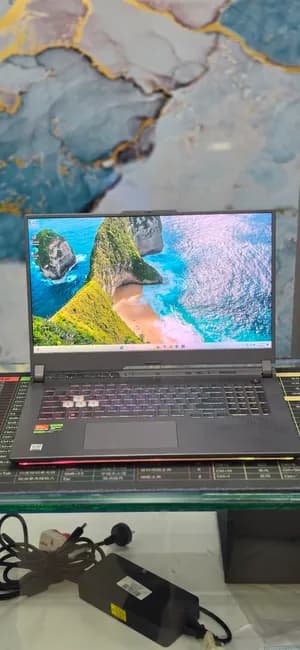 ASUS ROG Strix G71 RTX 4060 Laptop