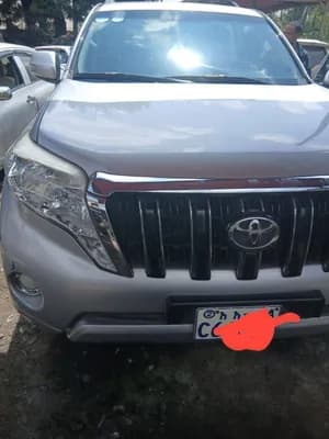 Toyota Land-cruiser Prado 2015