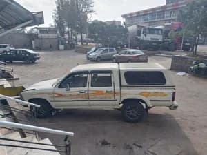 Toyota Hilux 1990 Manual Pickup