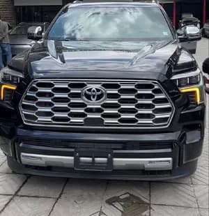 2025 Toyota Sequoia Capstone Hybrid