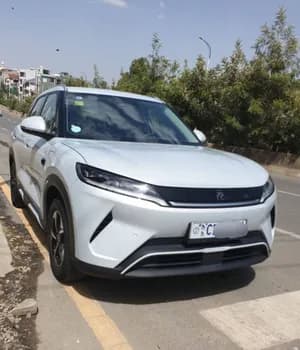 BYD Yuan Up Smart 2025 Electric