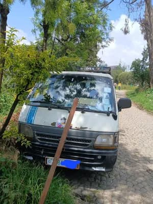 Toyota Hiace 2002 Manual