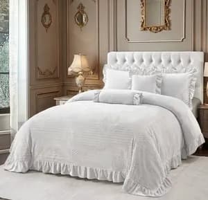 7 Pcs Comforter Set Quilt Bedsheet Pillow Case Cushion