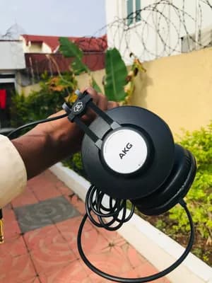 AKG K72 Studio Headphone