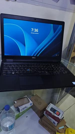 Dell Latitude 5591 i7 16GB 512GB