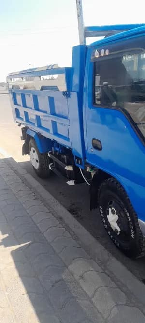 Isuzu ገልባጭ
