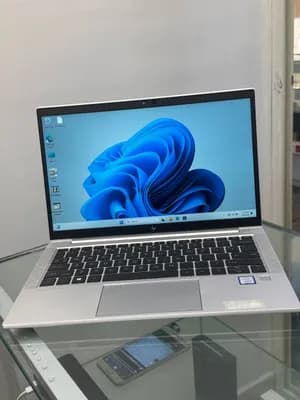 HP Elitebook 830 G8 512GB