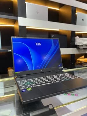 Acer Predator Helios i9 RTX 4060