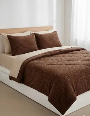 Velvet Fabric Comforter 4-Piece Set