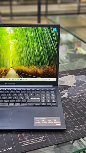 Asus Vivobook Core 5 Laptop