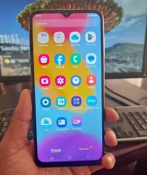 Samsung m13