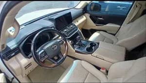 Toyota Landcruiser VXR