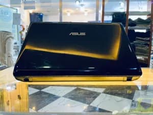 Asus vivobook 15.6” inch 4GB 320GB