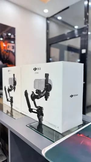DJI RS 5 Combo Gimbal