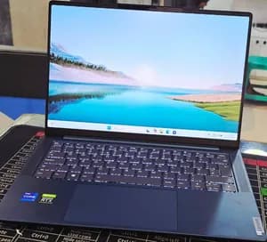 Lenovo Yoga i7 RTX 16GB 1TB