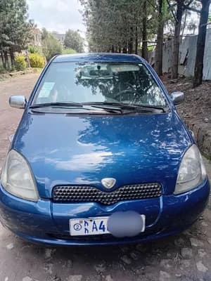 Toyota Vitz 2001
