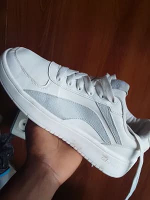 Li-Ning White Sneakers Size 41