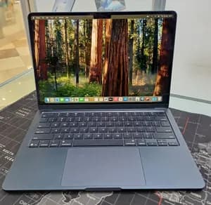 Apple MacBook Air M4 2025