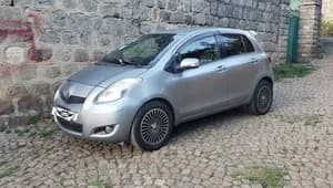Toyota Yaris Compact 2010 Automatic