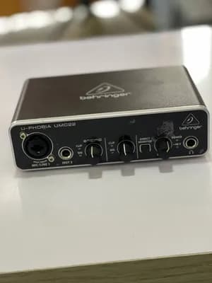 Behringer UMC22 Original Sound Card