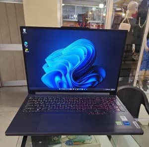 Lenovo Legion 5 Slim i7 RTX 4060