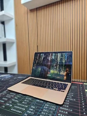 Apple MacBook Air M1 2020