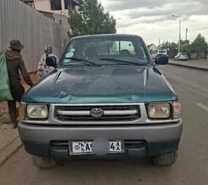 Toyota Hilux 2000