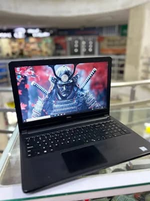 Dell Vostro 15 8GB 256GB used