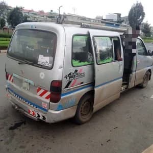 Toyota Hiace shark