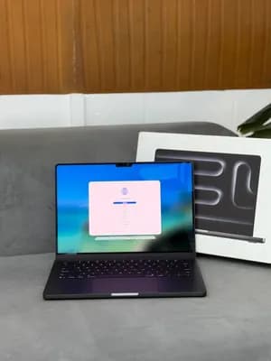MacBook Pro M5 14 Inch 512GB