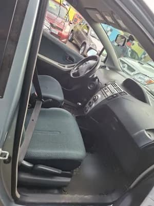 yaris compact