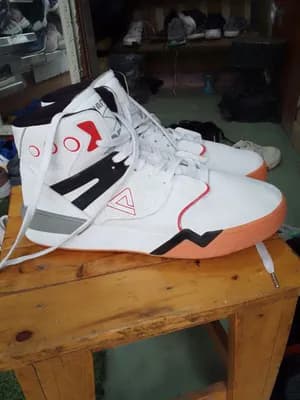 Peak 910 Leather Basketball Shoes Size 48